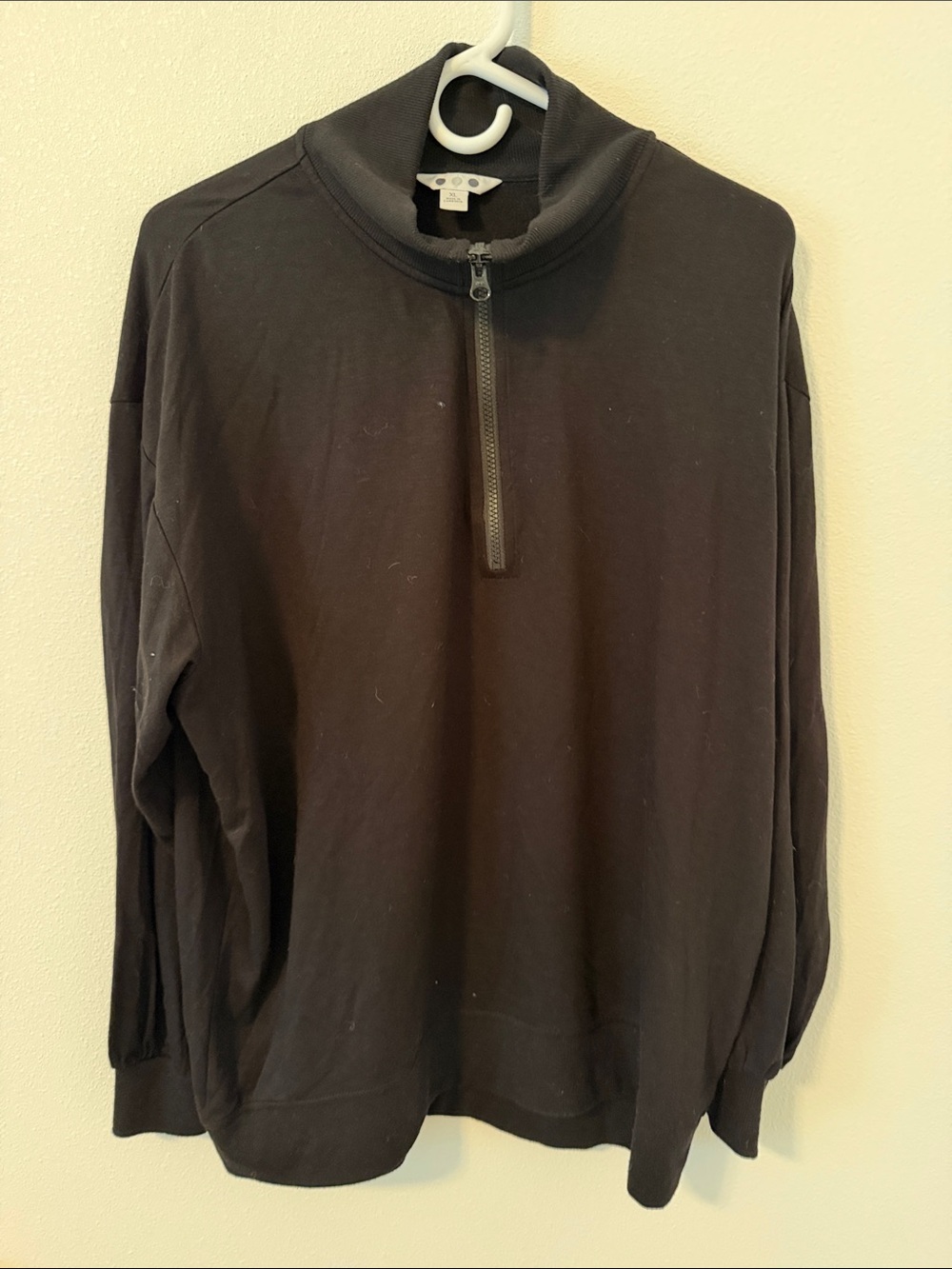 Women’s Black Quarter-Zip Sweater - Unbranded